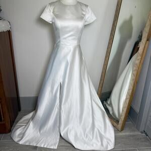 Modern Modest Wedding Dress A-Line Gown with Short Sleeves & Open Back